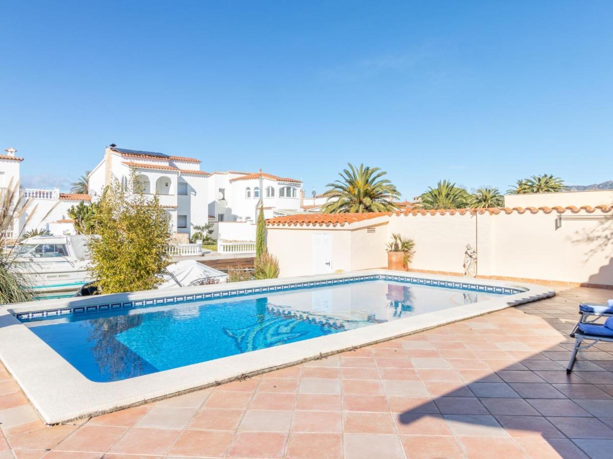 Holiday Home Bonica By Interhome Empuriabrava Eksteriør billede
